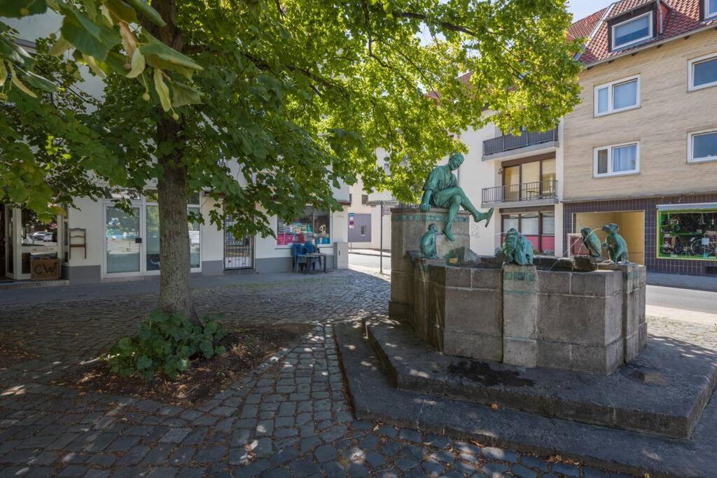 Apartment Im Herzen Von Braunschweig Mit Parkplatz Luaran gambar
